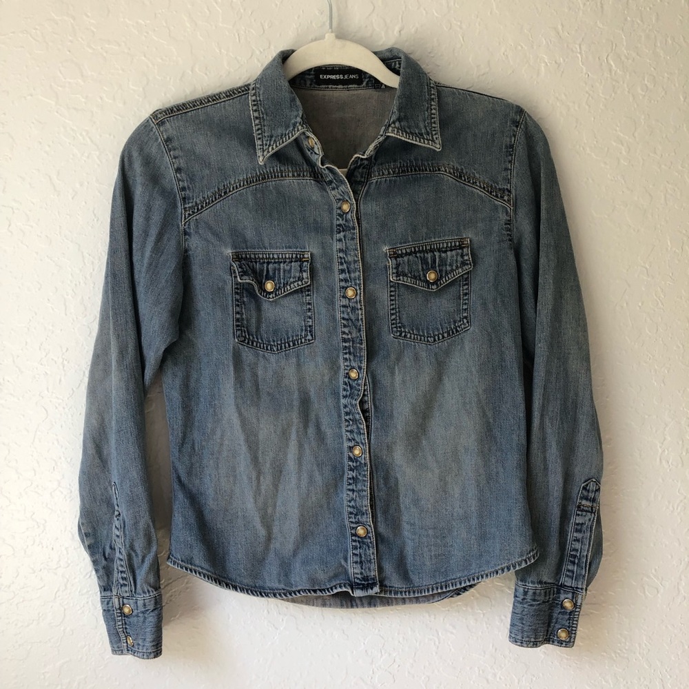 Express Jeans Button Down Blouse